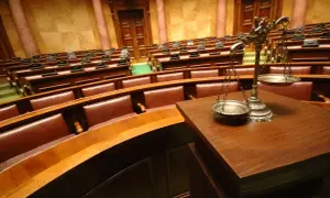 Wyłączenie jawności rozprawy – co to znaczy i jakie ma skutki?