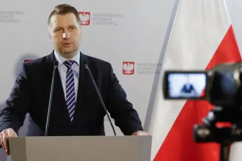 Czy będzie nauczanie zdalne w szkołach podstawowych wkrótce?