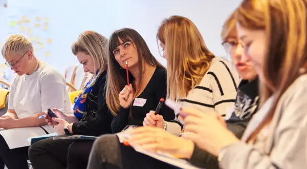 Jak monitorować osiągnięcia edukacyjne uczniów i poprawić wyniki?