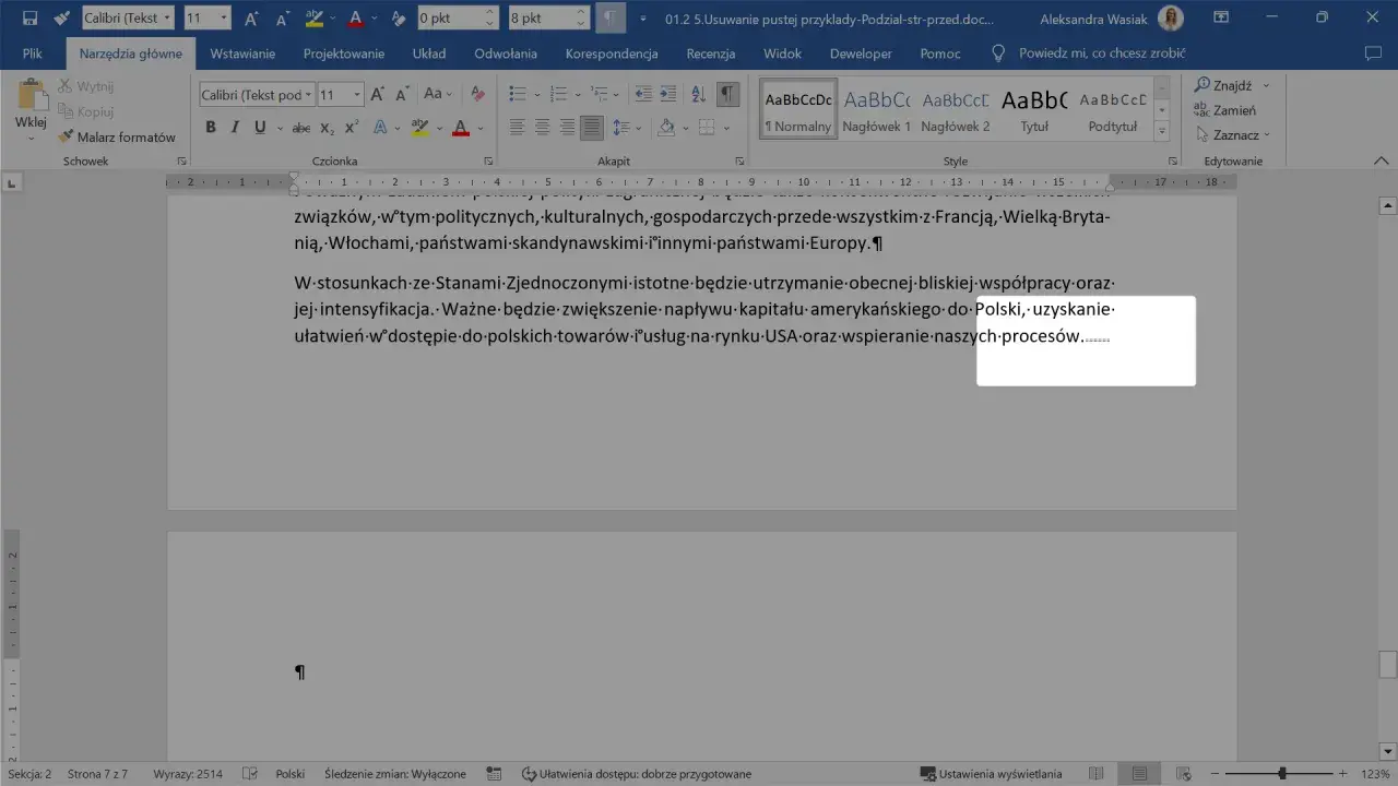 Jak przenieść wyraz do następnej linijki w Wordzie? W tekście widoczny jest fragment o współpracy z USA.