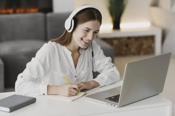 Kursy do matury online – elastyczne przygotowanie do egzaminu